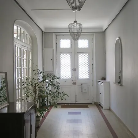 Chez Carmen * ألبي